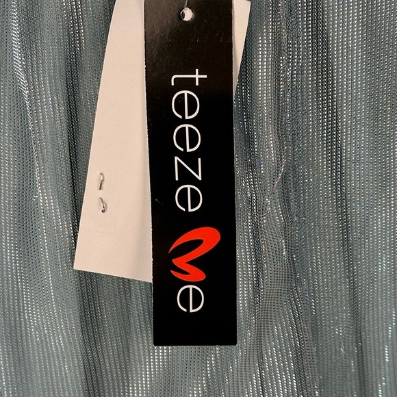 Teezeme Spaghetti Strap Embroidered Beaded Formal Gown - Light Blue - size 5/6 - Picture 11 of 12